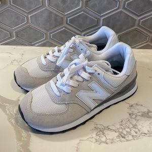 New Balance Sneakers / Tennis Shoes